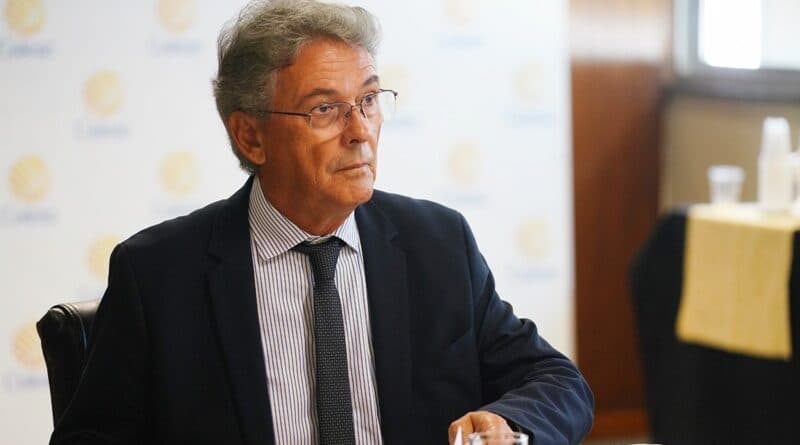 Os bastidores da queda de Rosa da presidência da Celesc; definidas as suplentes ao Senado da esquerda; favorecimento a Renan gera irritação no PL